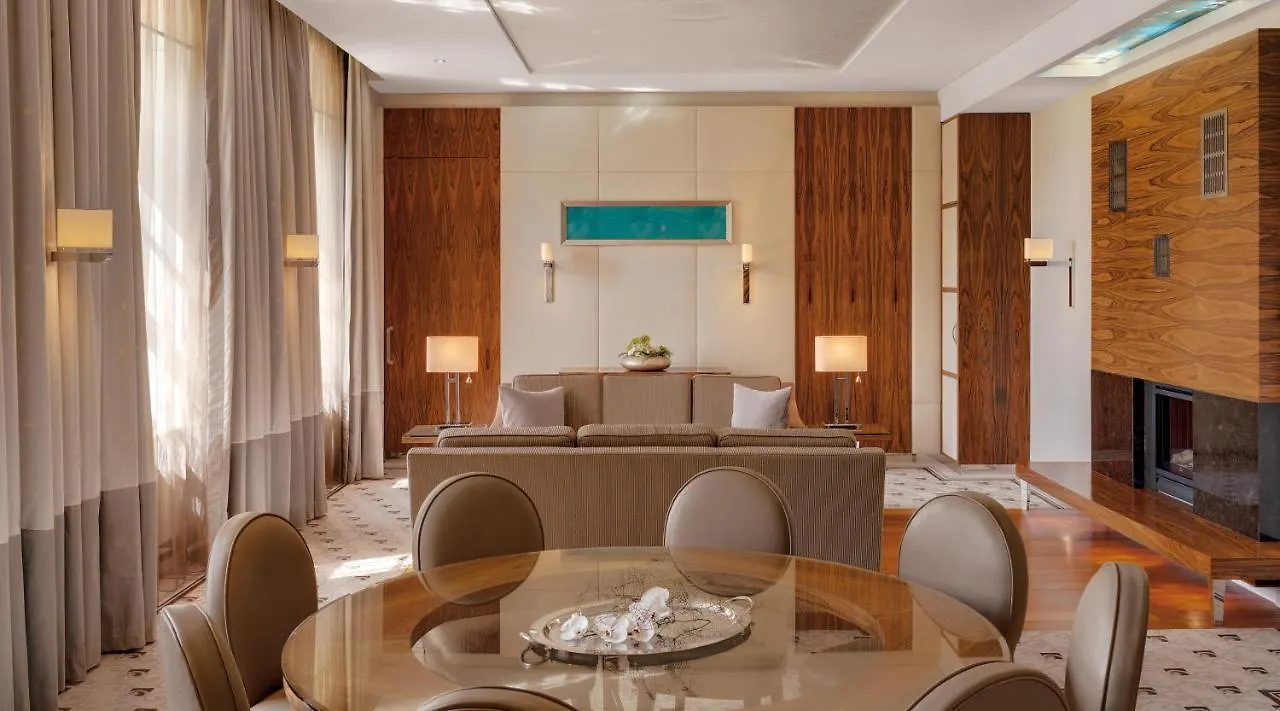 Bilderberg Bellevue Hotel Dresden